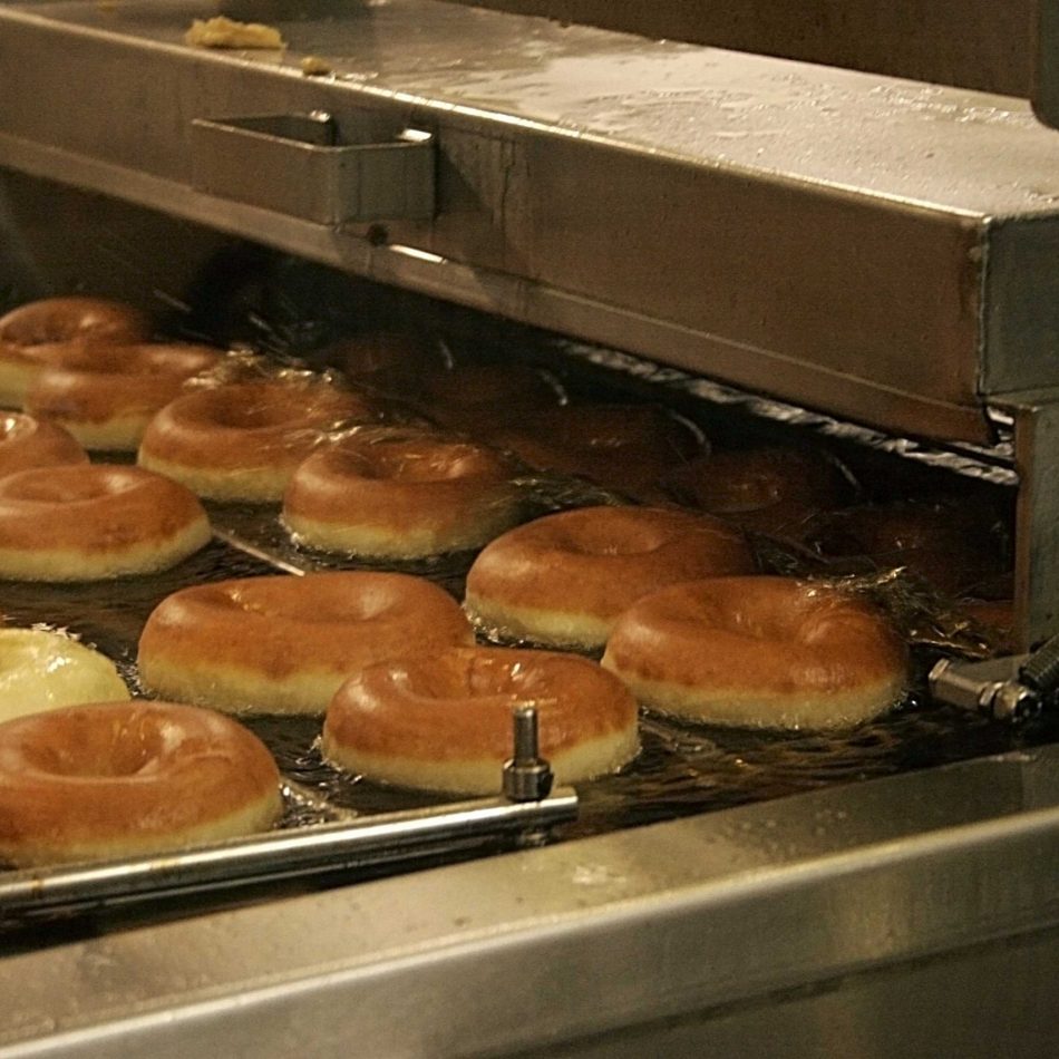 donut-shop-1-1544622
